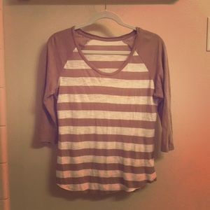 Express baseball tee